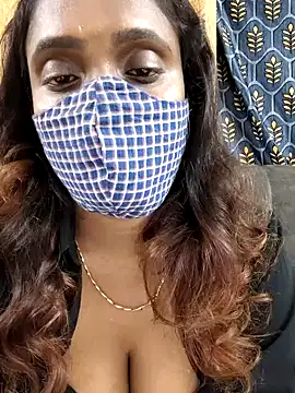 Queen-dhivya online show from December 2, 5:58 pm