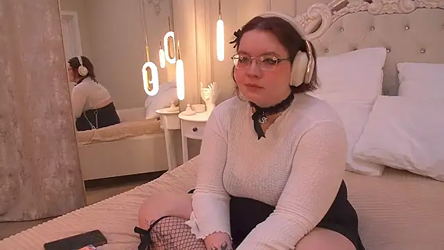 JennyBloom online show from November 11, 7:58 am