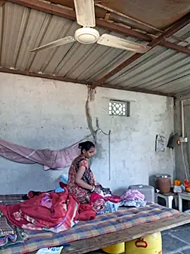 cuteriya5 online show from November 17, 5:11 am