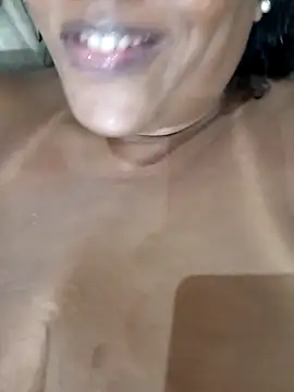 Maliaebonyfetish online show from April 10, 8:27 pm