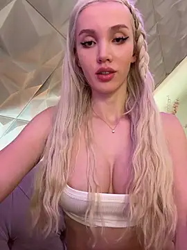 Lana-Grey online show from February 21, 11:40 pm