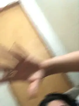 Snapshot of _-_-_gozada-___-_ chatting on November 7, 2:05 am - - gozada- - online show from November 7, 2:05 am