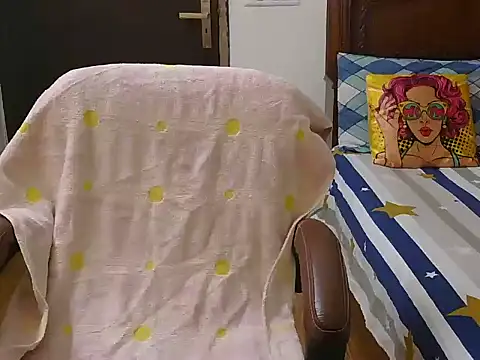 LovelyDancy online show from February 22, 2:25 am