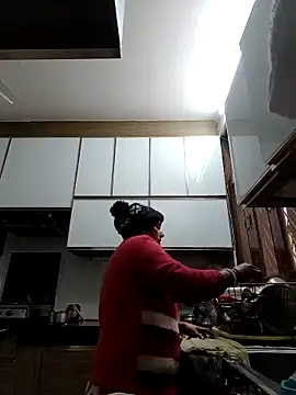 Hot-Sana2 online show from January 6, 5:33 am