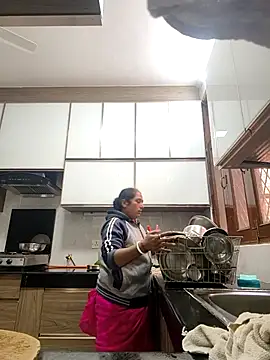 Hot-Sana2 online show from November 24, 6:46 am