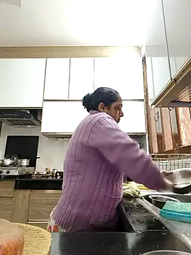 Hot-Sana2 online show from December 18, 7:57 am