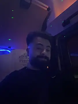 Snapshot of JanSy0 chatting on November 1, 12:28 am JanSy0 online show from November 1, 12:28 am