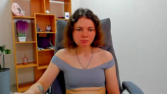 Snapshot of Stella-Maers chatting on June 24, 7:18 am Stella-Maers online show from June 24, 7:18 am