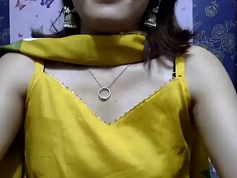 maira 33 online show from February 21, 9:44 am