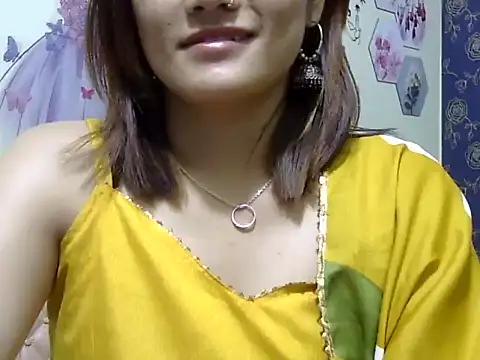 maira 33 online show from March 29, 2:41 pm