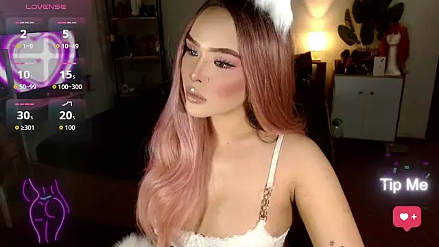 Lolitaloove69 online show from December 4, 6:40 pm