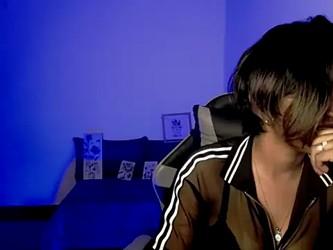 Snapshot of Samanta_777 chatting on November 7, 3:11 am Samanta 777 online show from November 7, 3:11 am