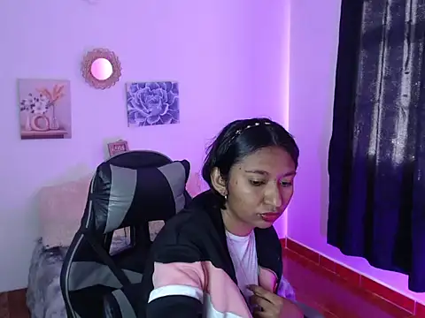 Samanta 777 online show from February 26, 8:20 pm