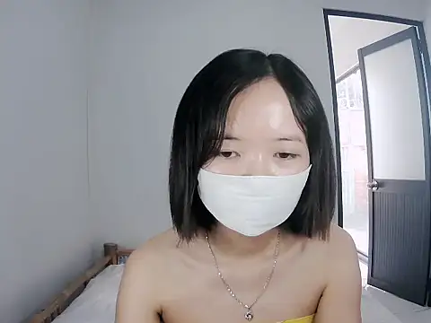 Snapshot of 10tb chatting on November 26, 8:25 am 10tb online show from November 26, 8:25 am