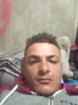 Snapshot of KindledCarbonyl chatting on December 16, 12:59 am KindledCarbonyl online show from December 16, 12:59 am