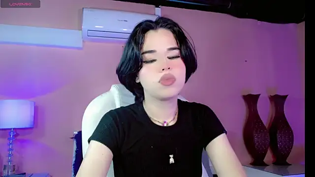 ClaudiaSophia online show from November 15, 11:36 am