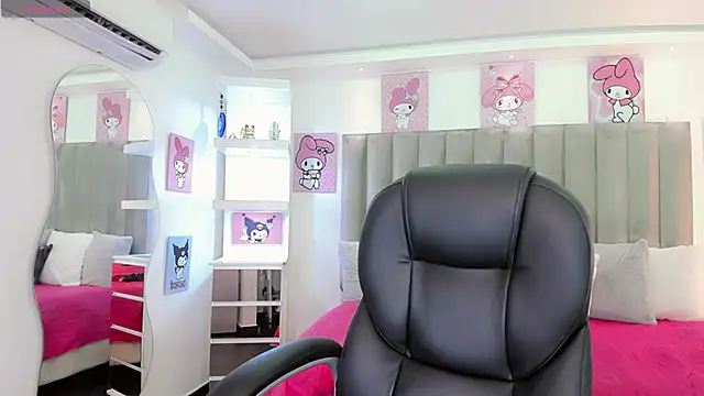 ClaudiaSophia online show from January 11, 11:39 am