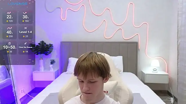 Fakeangel87 online show from November 7, 8:52 am