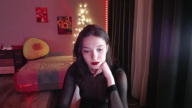 dolll maiya online show from December 22, 6:19 pm