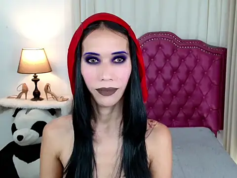 bellaUtops online show from December 2, 5:36 pm