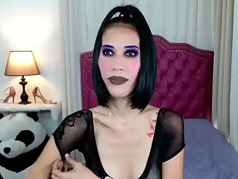 bellaUtops online show from November 25, 4:35 am