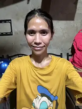 bellaUtops online show from April 20, 10:44 pm