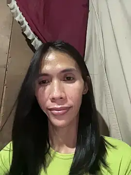 bellaUtops online show from March 24, 9:59 pm