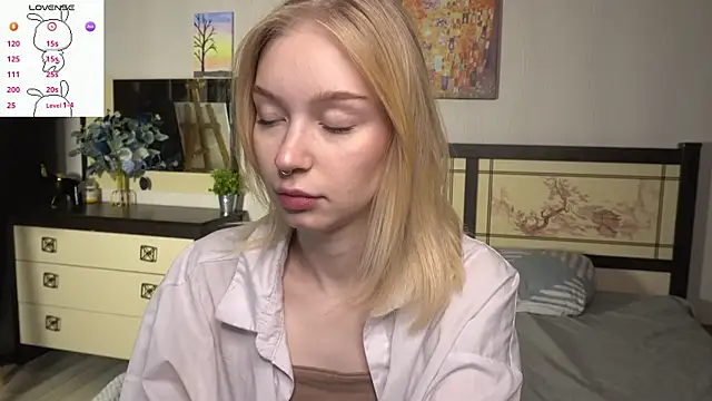 Snapshot of ShanelTunon chatting on November 23, 7:02 pm ShanelTunon online show from November 23, 7:02 pm