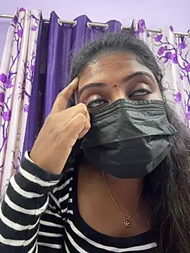 Tamil Hot Varshu online show from April 21, 10:33 am