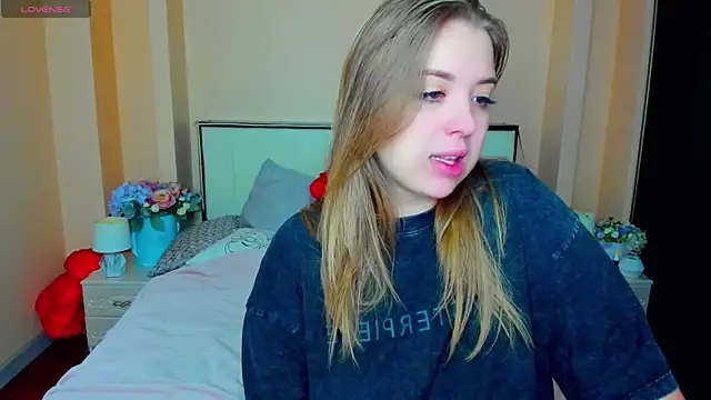 AlexissMmm online show from November 8, 8:07 am