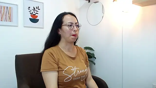 Lauryn Jones online show from March 24, 7:47 pm