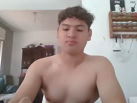 Myboy0020 online show from November 17, 12:42 pm