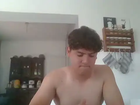 Myboy0020 online show from February 14, 1:22 pm