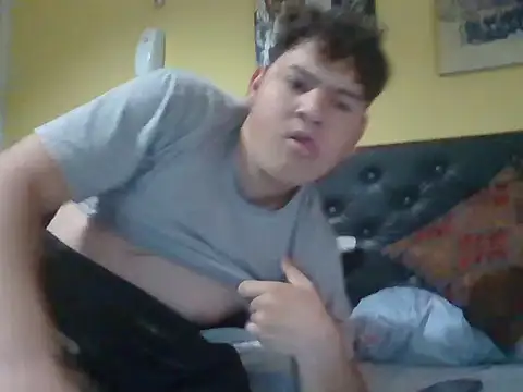 Myboy0020 online show from November 7, 2:32 pm