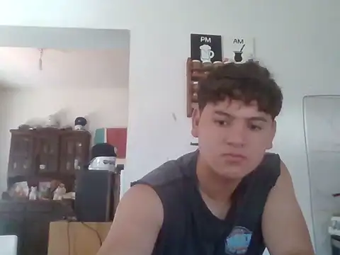 Myboy0020 online show from December 17, 12:54 pm