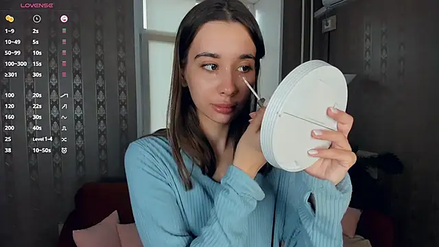 Snapshot of JacalynSchreiber chatting on November 19, 12:05 pm JacalynSchreiber online show from November 19, 12:05 pm