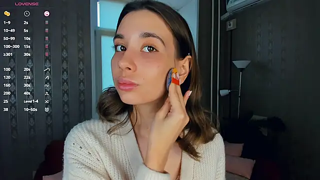 Snapshot of JacalynSchreiber chatting on November 20, 11:44 am JacalynSchreiber online show from November 20, 11:44 am