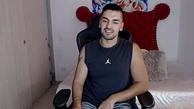 axelwinters   online show from February 19, 11:18 am