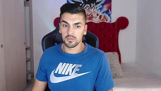 axelwinters   online show from February 10, 9:47 pm