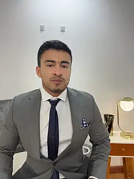 Chris Clarck online show from November 11, 7:19 pm