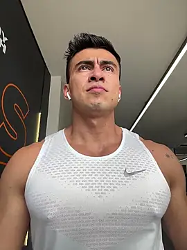 Chris Clarck online show from January 14, 6:00 pm