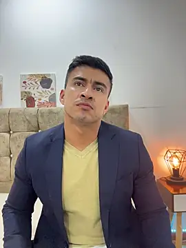 Chris Clarck online show from November 13, 7:40 pm