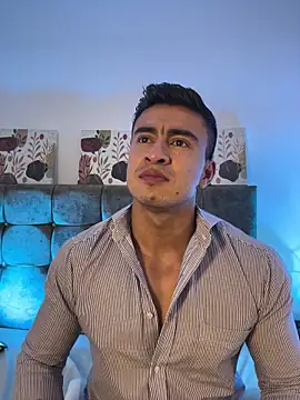 Chris Clarck online show from February 6, 9:44 pm