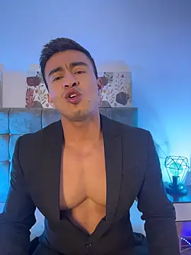 Chris Clarck online show from February 3, 12:10 pm