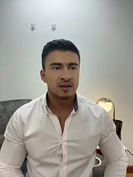 Chris Clarck online show from November 7, 7:40 pm