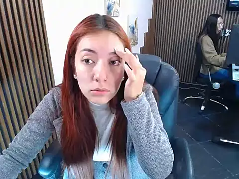 Snapshot of desk_desire chatting on November 13, 11:14 am desk desire online show from November 13, 11:14 am