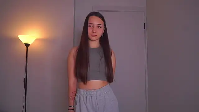 Snapshot of StephaniMulac chatting on November 1, 4:19 am StephaniMulac online show from November 1, 4:19 am