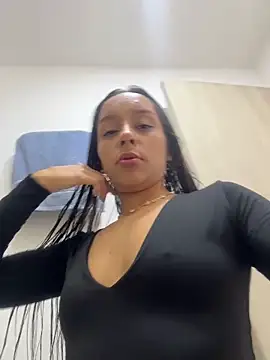 Brunettecollins05 online show from February 19, 7:55 pm