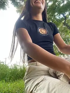 Brunettecollins05 online show from February 20, 5:04 pm