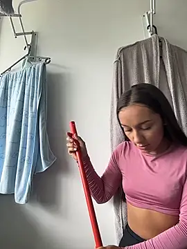 Snapshot of Brunettecollins05 chatting on November 13, 3:38 pm Brunettecollins05 online show from November 13, 3:38 pm